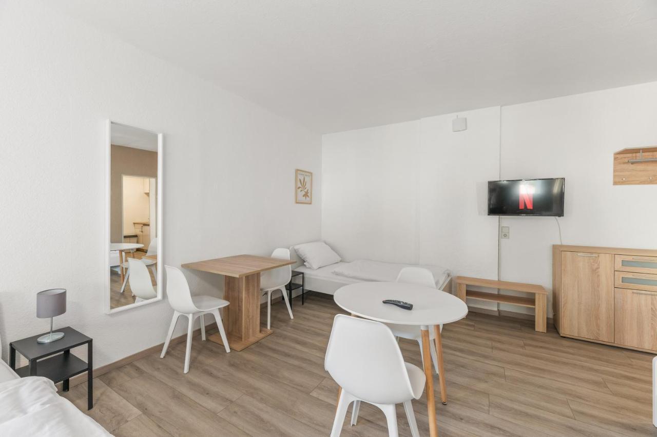 Home2Stay Apartmenthaus Heilbronn City Kitchen Parking Highspeed Wifi Washroom Екстериор снимка