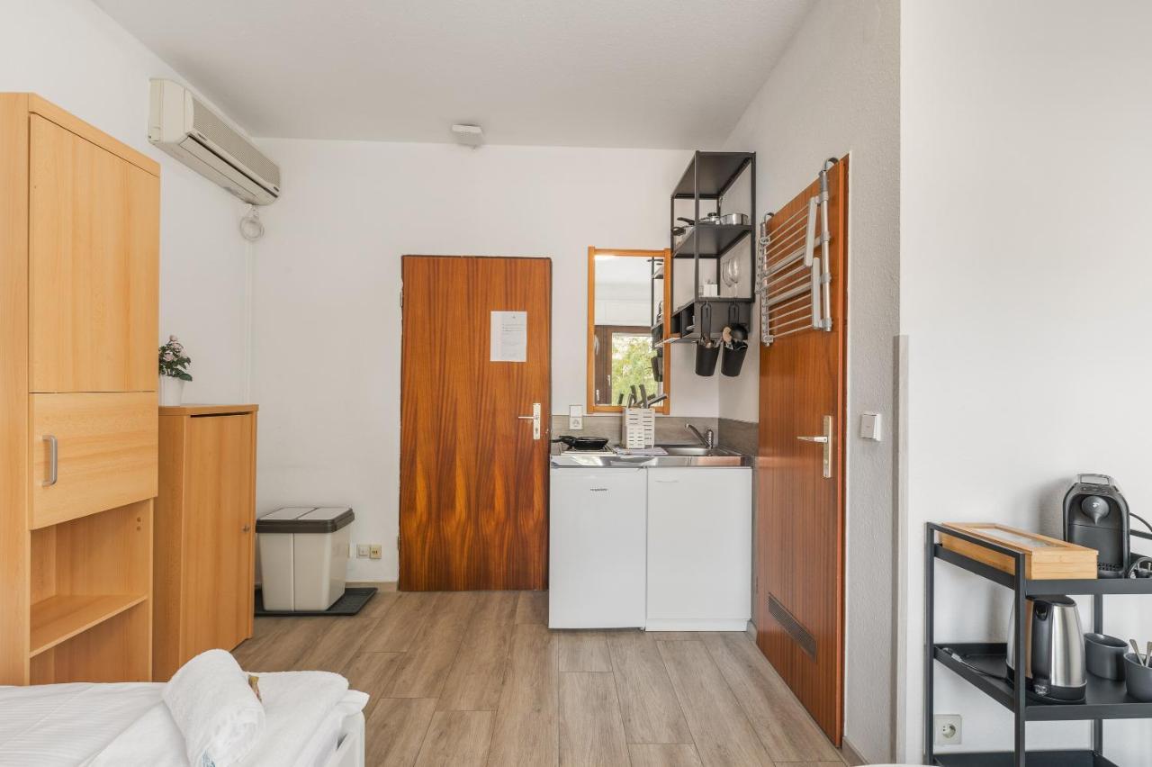 Home2Stay Apartmenthaus Heilbronn City Kitchen Parking Highspeed Wifi Washroom Екстериор снимка
