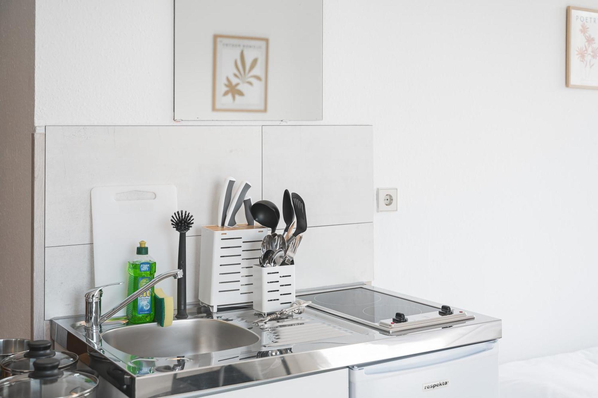Home2Stay Apartmenthaus Heilbronn City Kitchen Parking Highspeed Wifi Washroom Екстериор снимка
