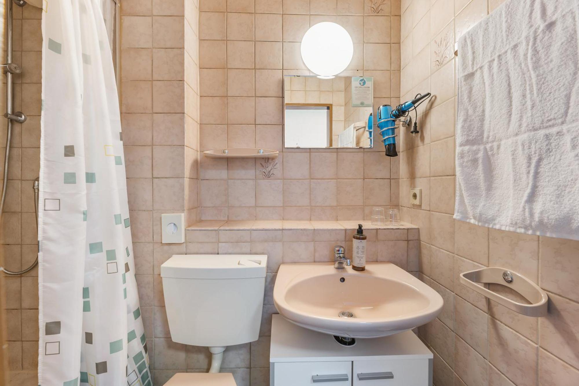 Home2Stay Apartmenthaus Heilbronn City Kitchen Parking Highspeed Wifi Washroom Екстериор снимка